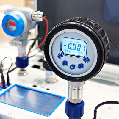 บริษัท Ce FCC GTS Testing Laboratories สำหรับบริการ Cast Light Authentication
