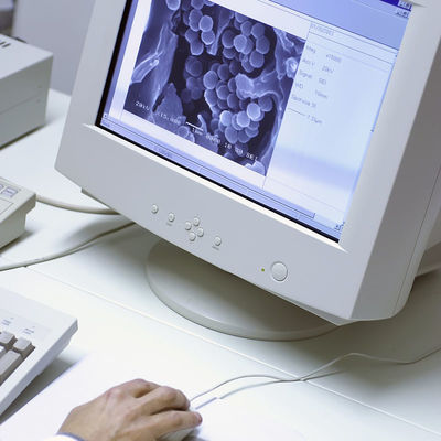 ศูนย์วิจัยห้องปฏิบัติการทดสอบโปรเจคเตอร์ Rf สำหรับอุปกรณ์อิเล็กทรอนิกส์ บริการรับรองความถูกต้องของบุคคลที่สาม